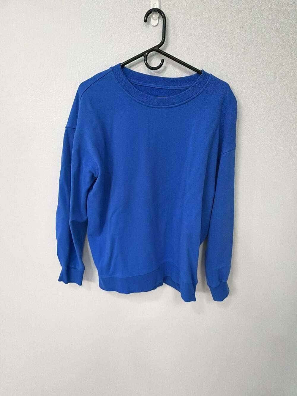 Lululemon Crew Neck Sweatshirt in Electric Blue